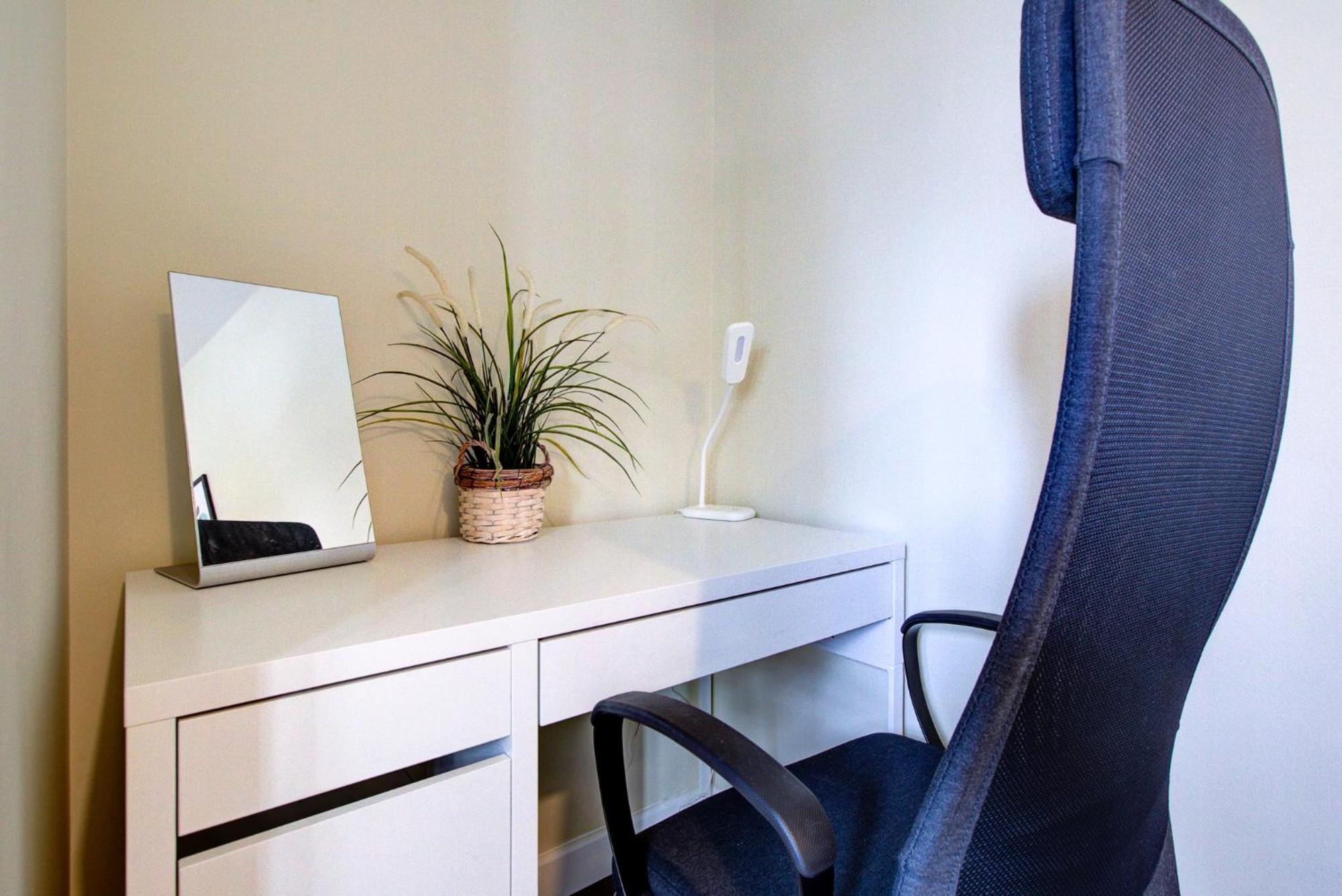 Spacious & Modern 2 Bed Sleeps 5 In Walthamstow Лондон